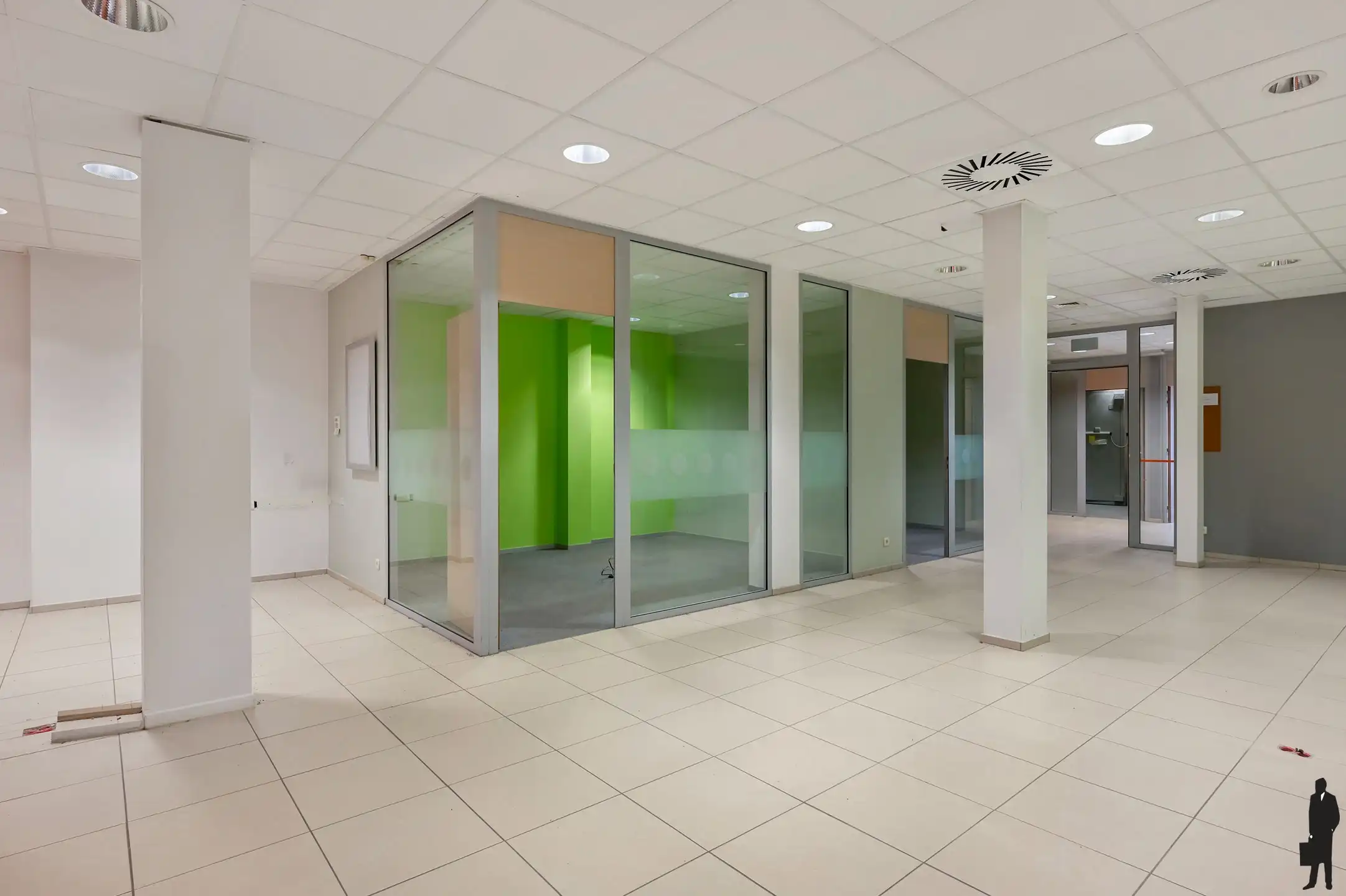  Commercieel Gelijkvloers in het Hart van Westmalle  foto 16