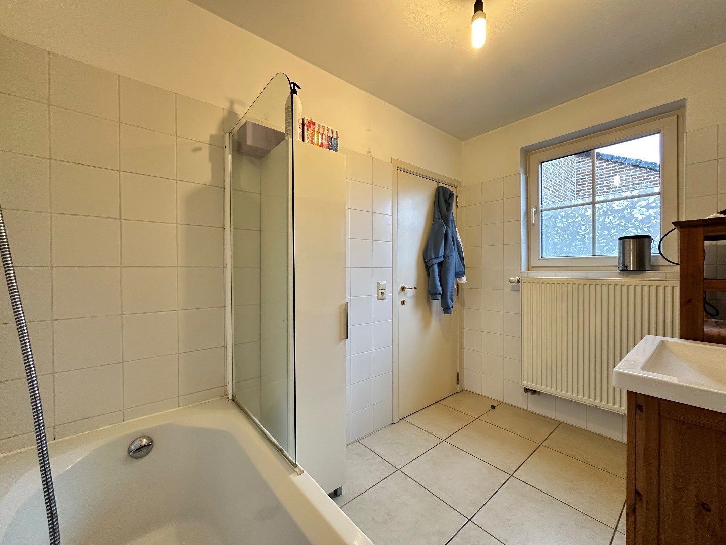 Ruim Duplexappartement met 2 slaapkamers en groot terras te Nerem (Tongeren) foto 9