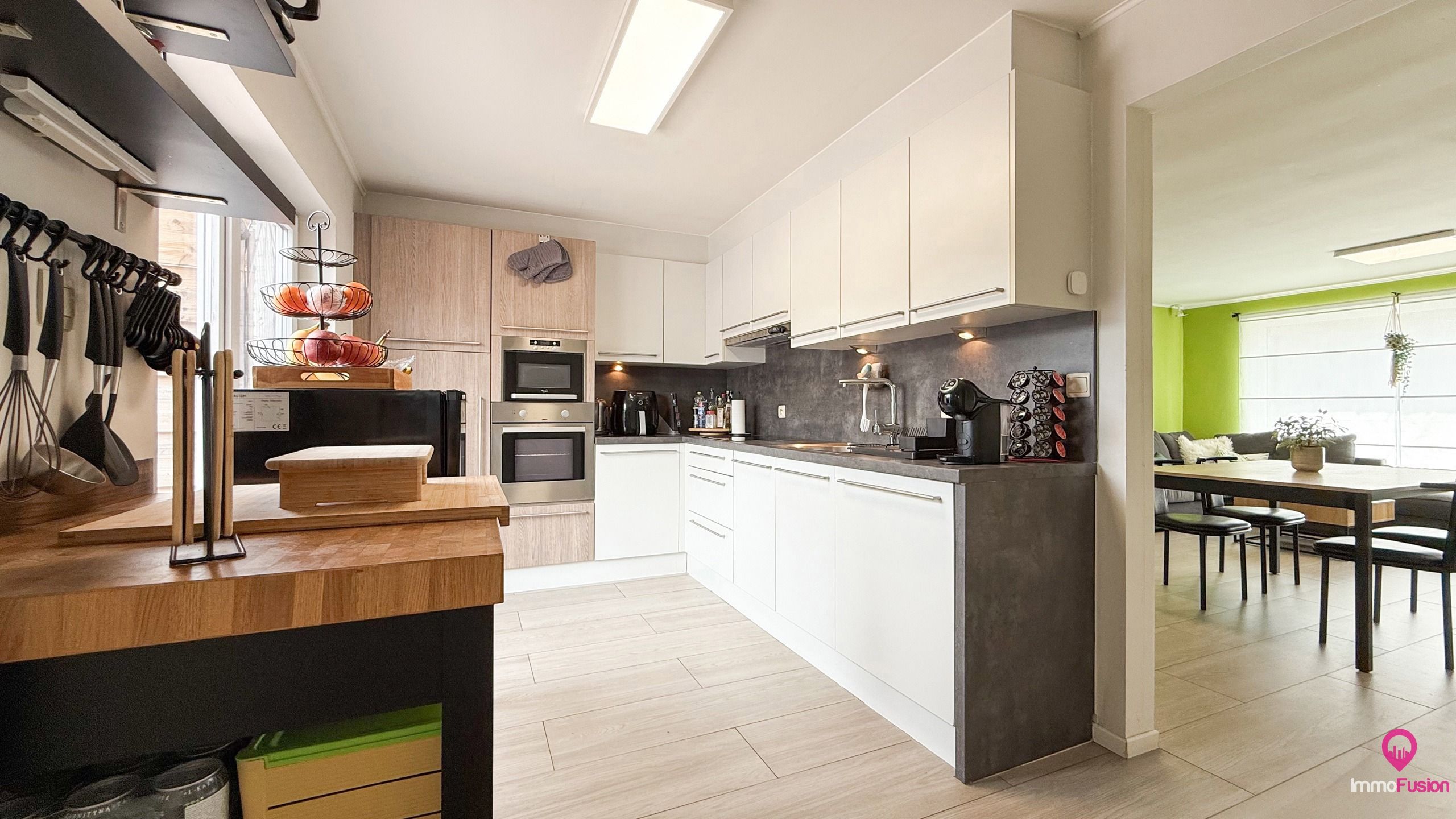 2 slpkm Appartement met groot terras centrum van Helchteren! foto 4