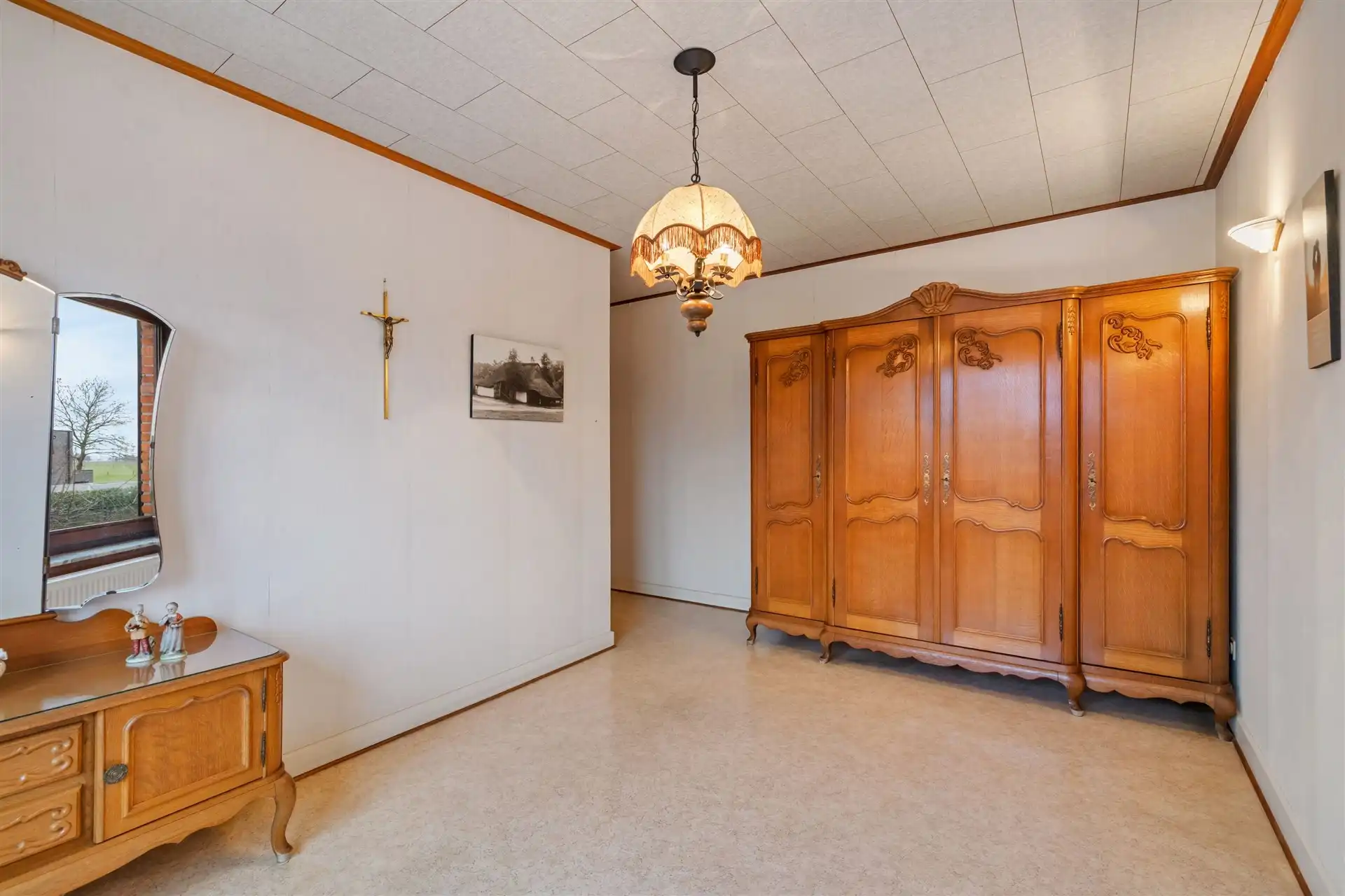 Instapklare gezinswoning met bijgebouwen op 520m² foto 18