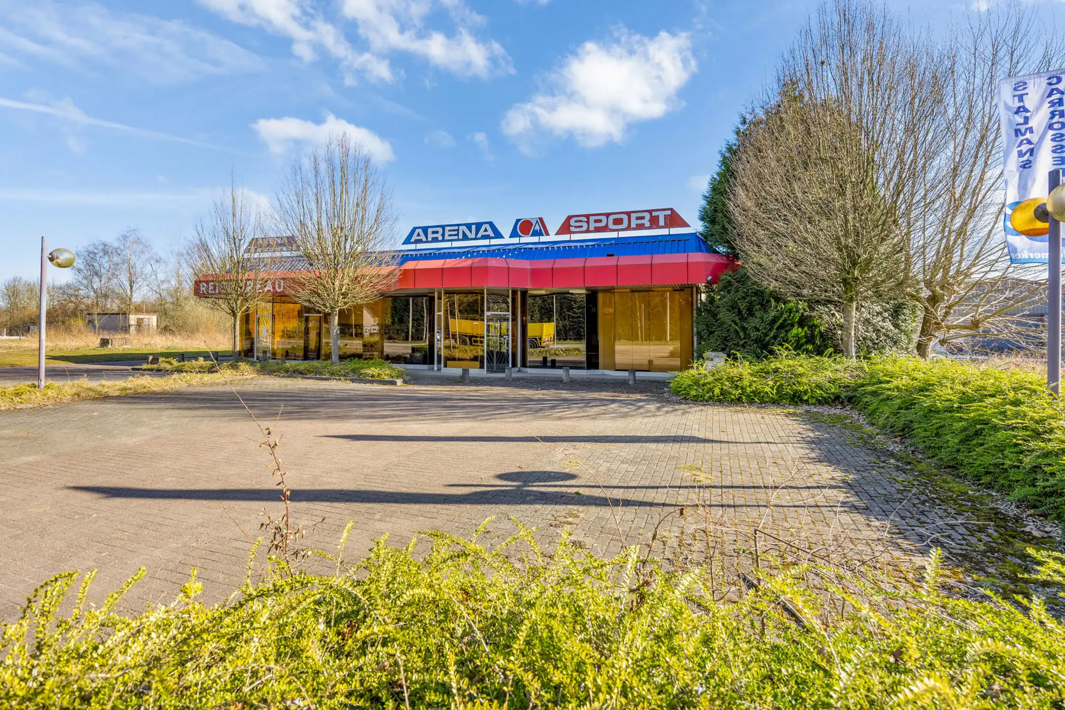 Bedrijfsvastgoed te koop foto 3