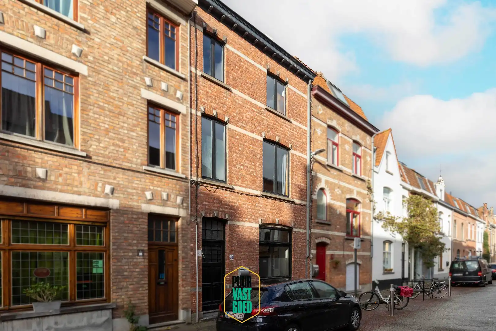 Karaktervolle burgerwoning met 5 slaapkamers en zonnige tuin, nabij de Kruispoort. foto 30