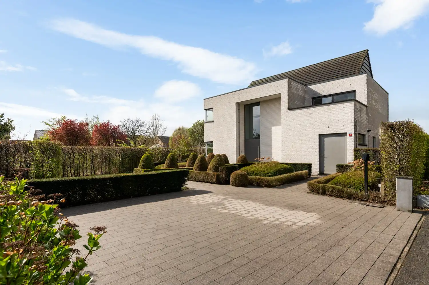 Ruime, exclusief afgewerkte woning met zwembad op Toplocatie te Berlaar foto 25