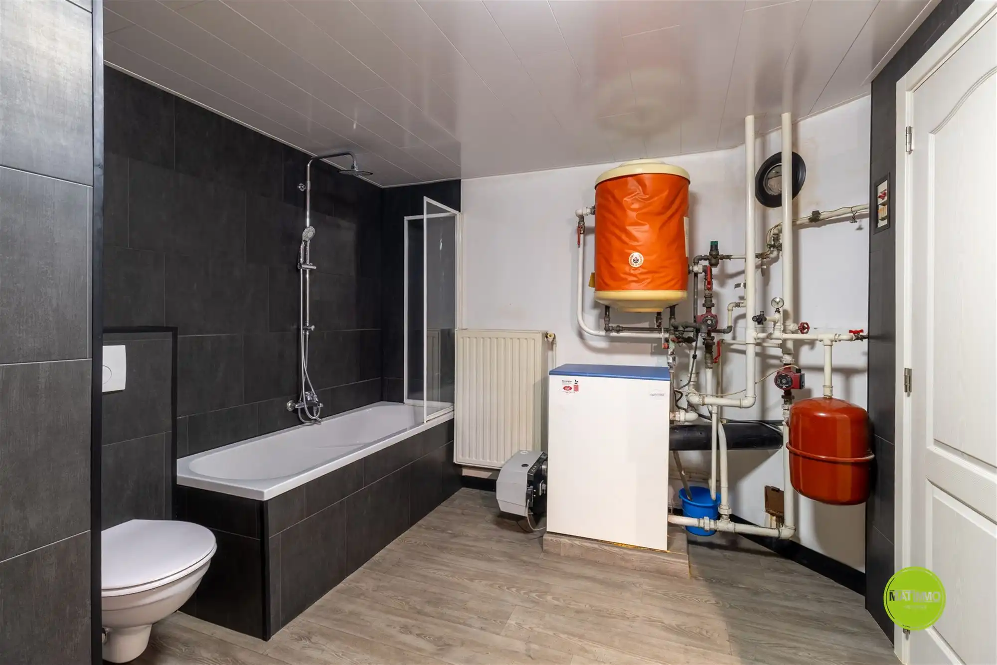 Karaktervolle woning met zuidgerichte tuin in Beringen foto 15