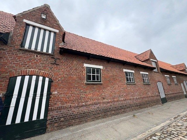 OPSLAGRUIMTE VAN 93 M² IN IEPER foto 3