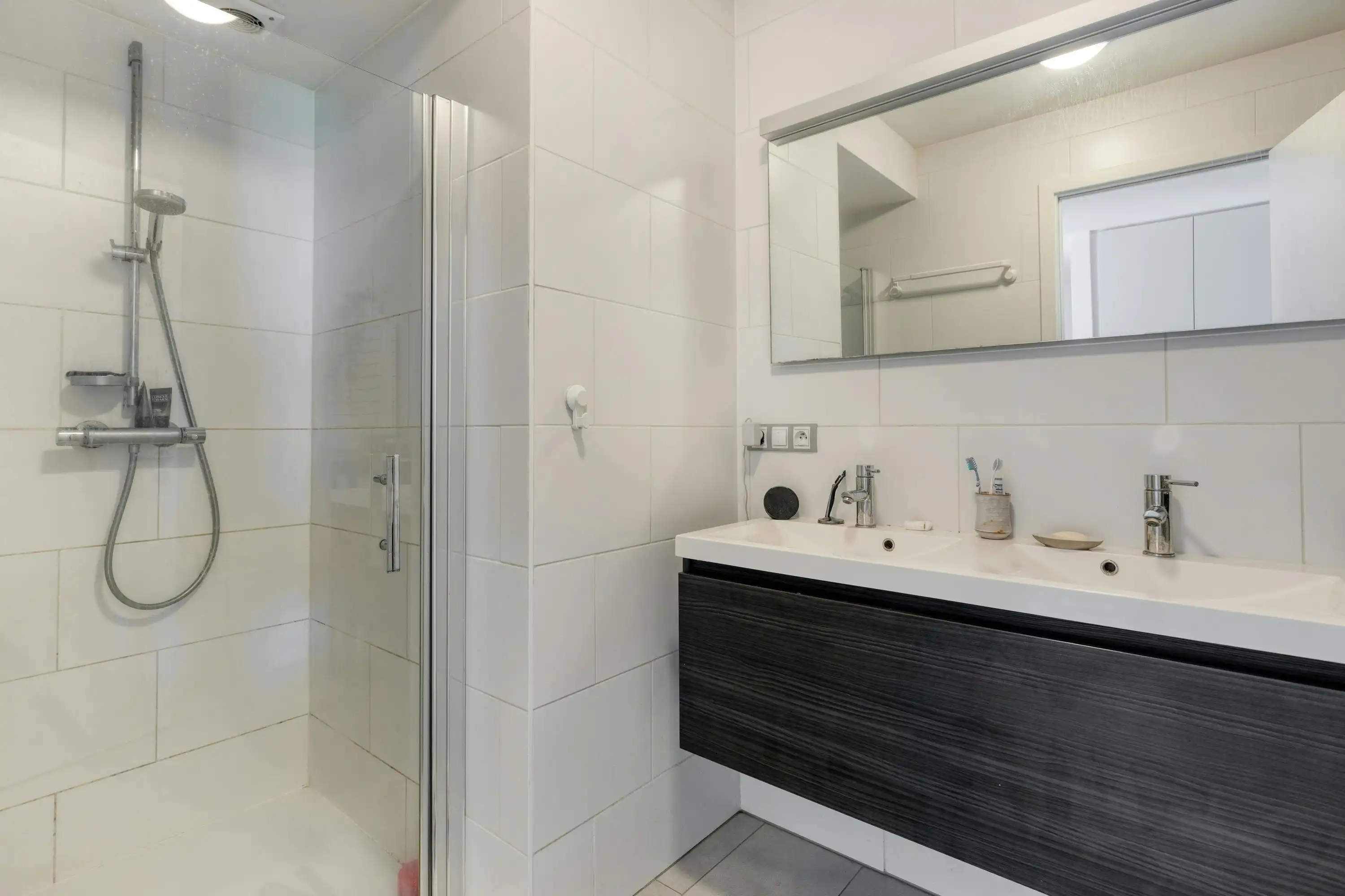 Gelijkvloers appartement te koop met terras en open zicht foto 9