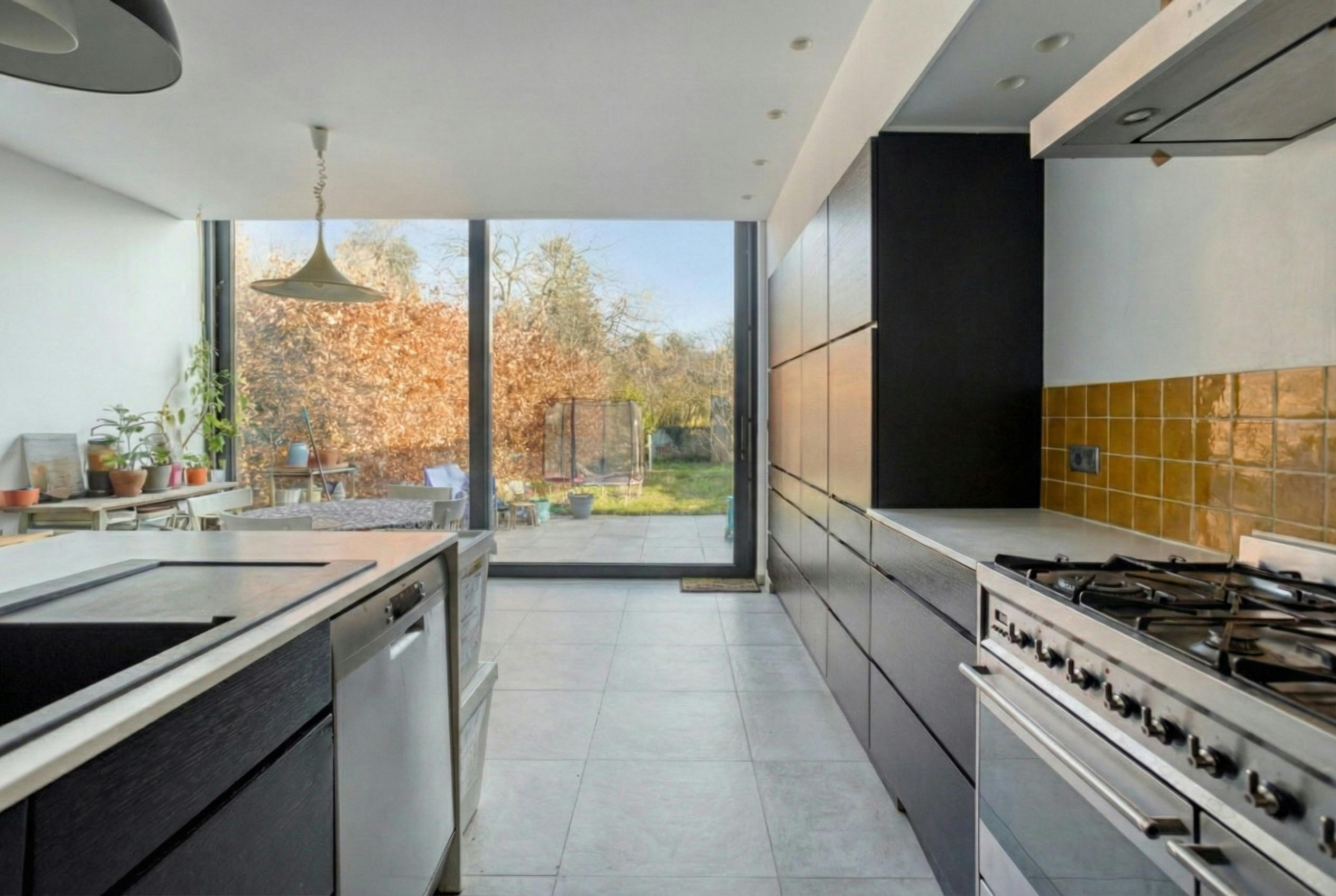 Authentiek gerenoveerd herenhuis in centrum Grobbendonk foto 4