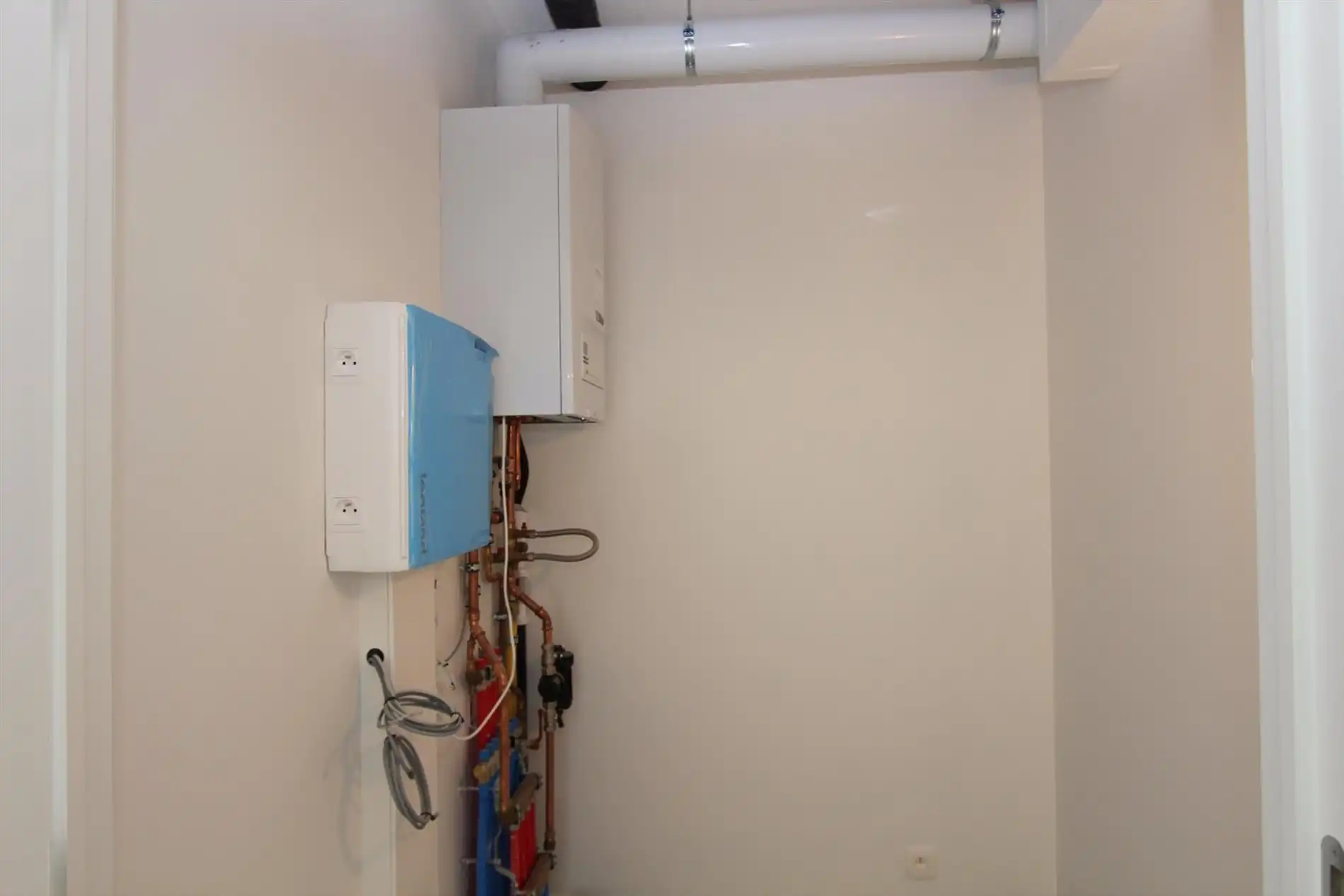 PRIMA GELEGEN APPARTEMENT MET TERRAS foto 9