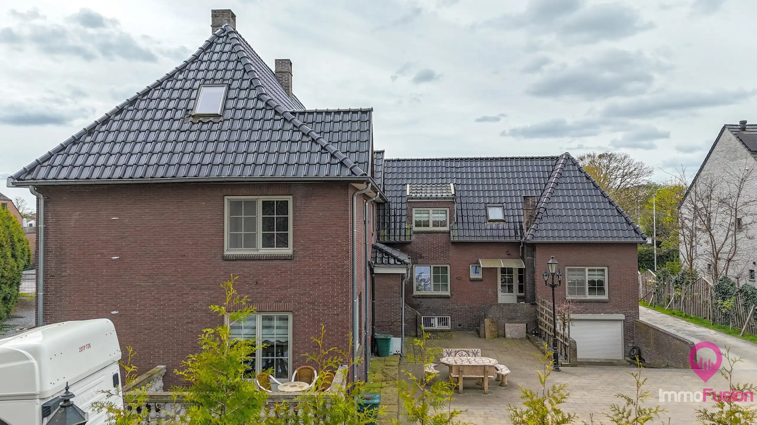 Multifunctionele villa 9 slpk met praktijk/B&B mogelijkheden foto 47