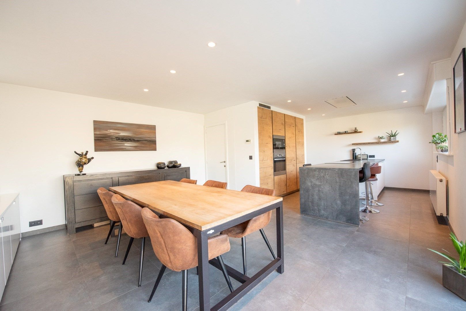 TE KOOP: Gezellige, instapklare woning met zuidgerichte tuin en zonneterras, op rustige locatie te Desselgem. Opportuniteit! foto 9