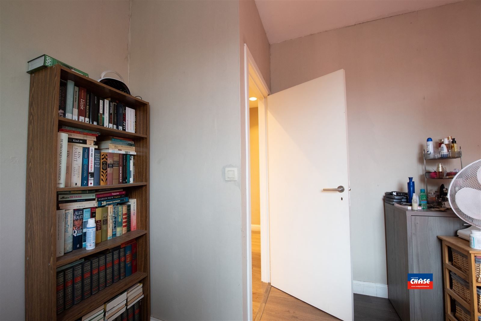 Handelshuis met groot appartement, garage en tuin foto 41