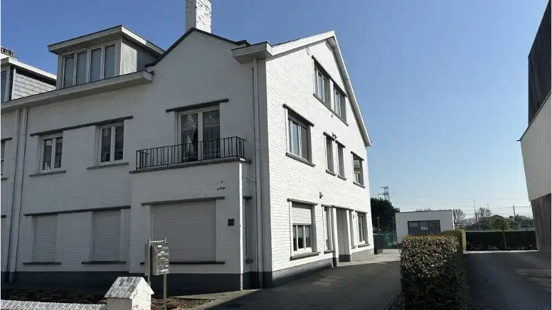 Comfortabel 2-slaapkamerappartement te huur in Zeebrugge foto {{pictureIndex}}