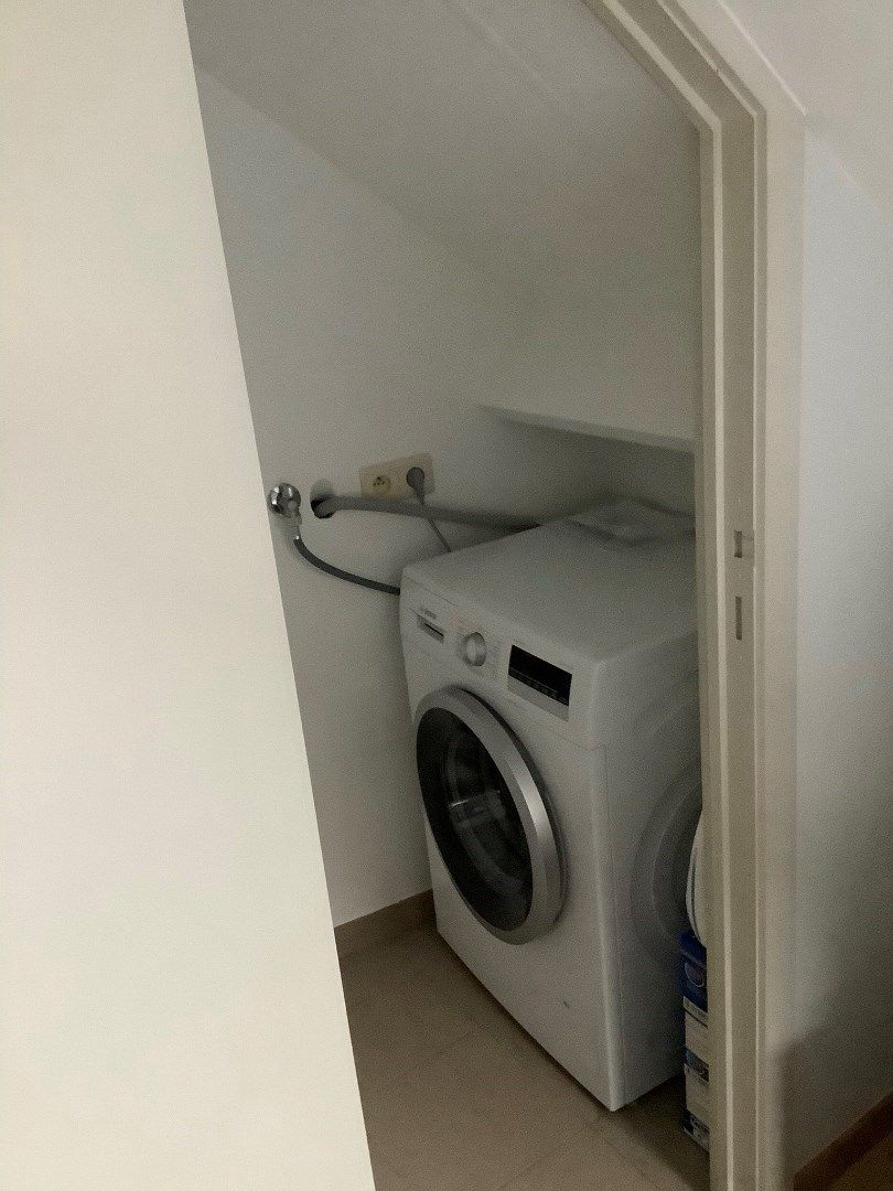 Duplex-appartement met 1 slaapkamer, terras aan voor-en achterkant apt.+ zeer mooi uitzicht foto 12