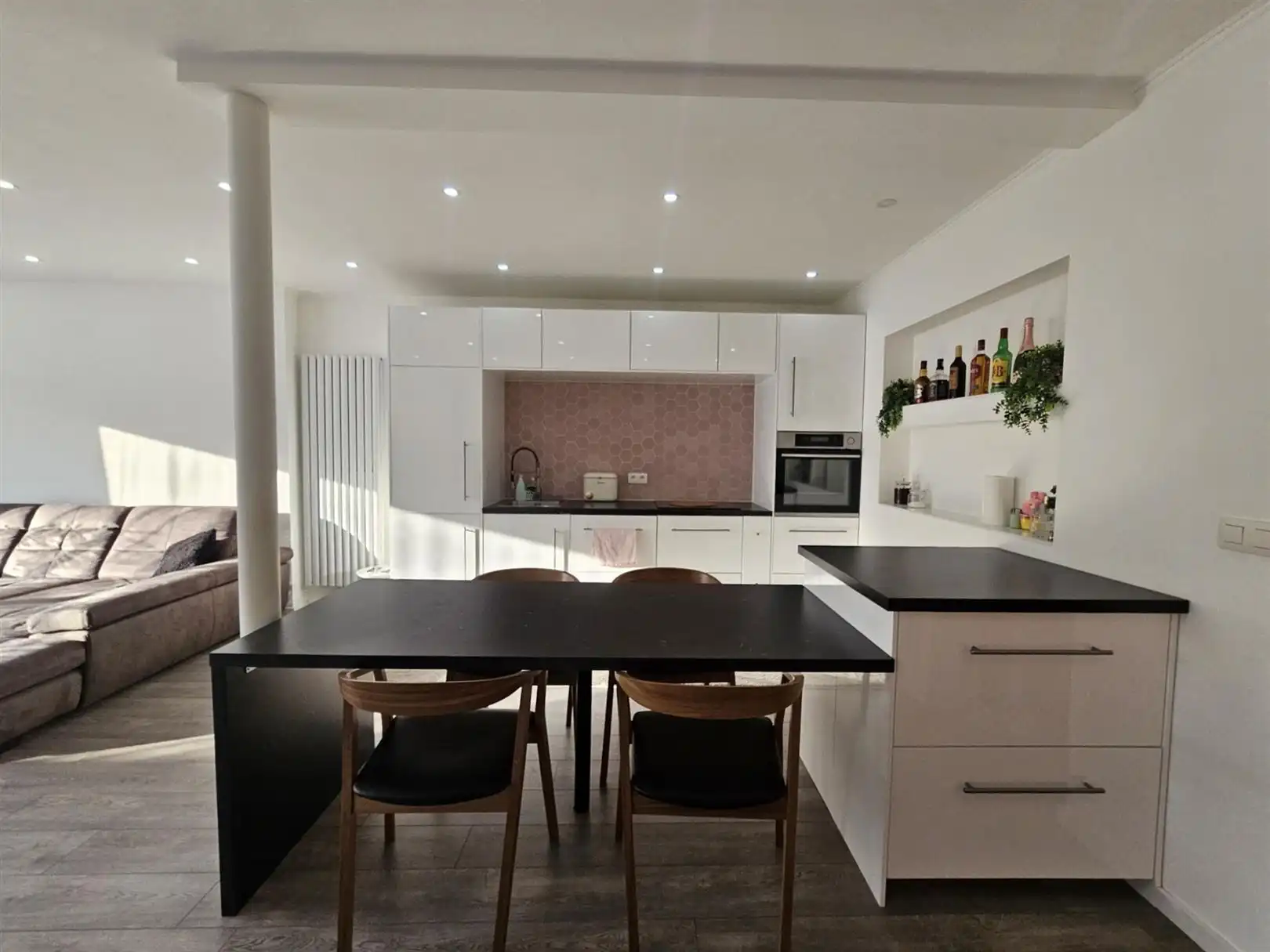 Woning met 3 slaapkamers en tuin foto 5