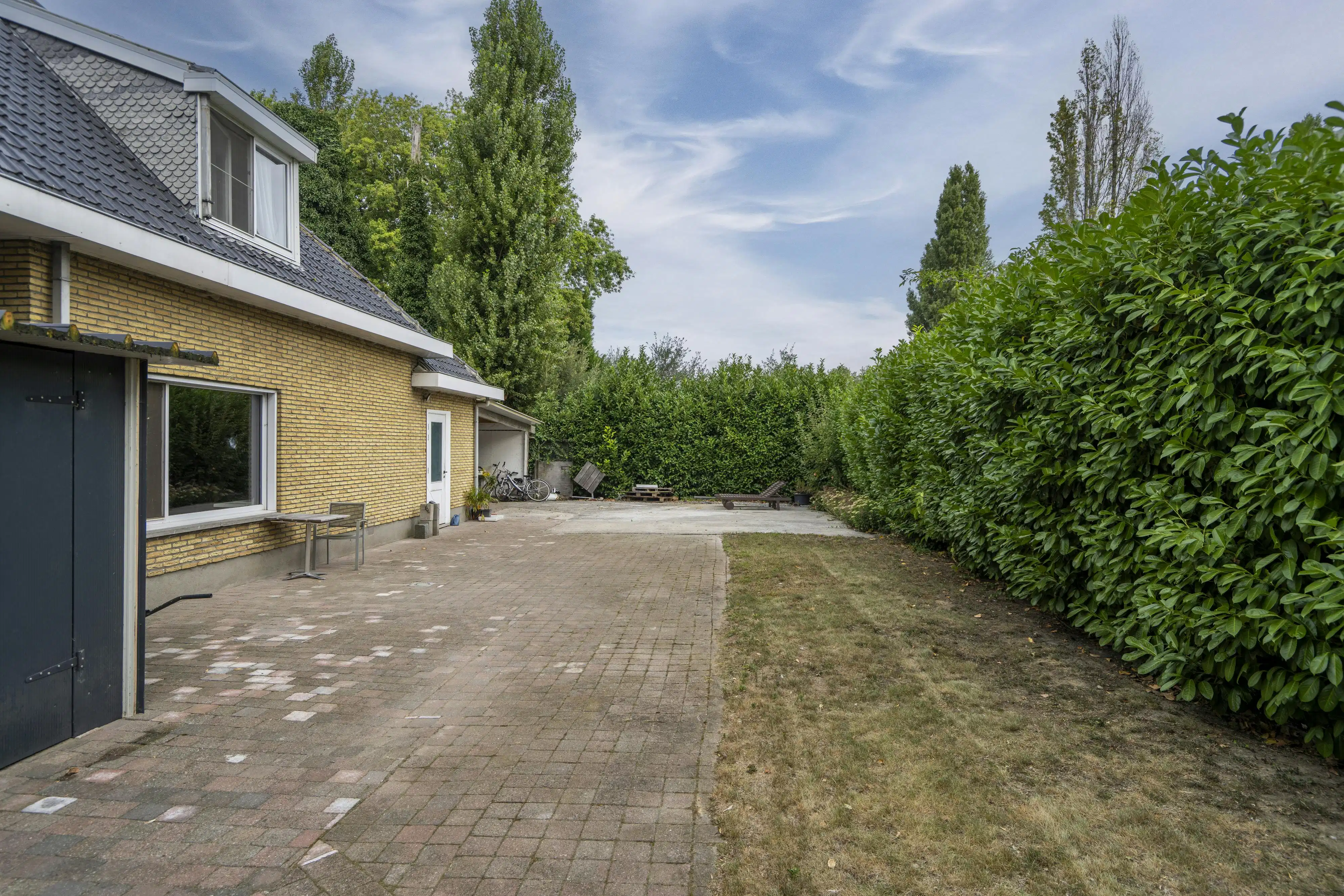 Bouwgrond (1561m²) op commerciële locatie te koop in Menen foto 11