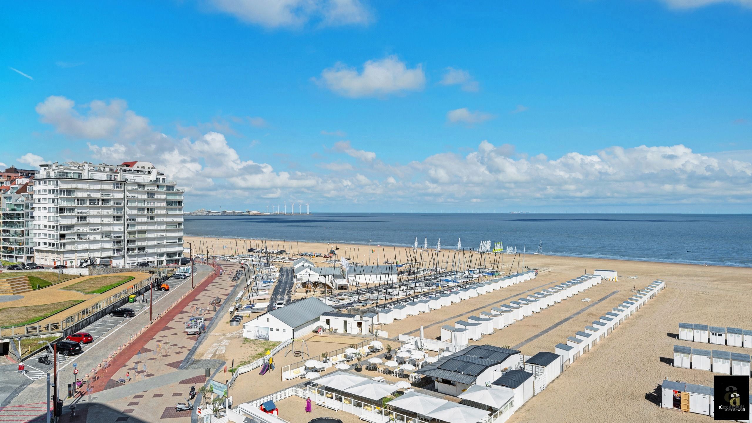 Exclusief high-end appartement in iconisch gebouw aan RBSC. foto 4