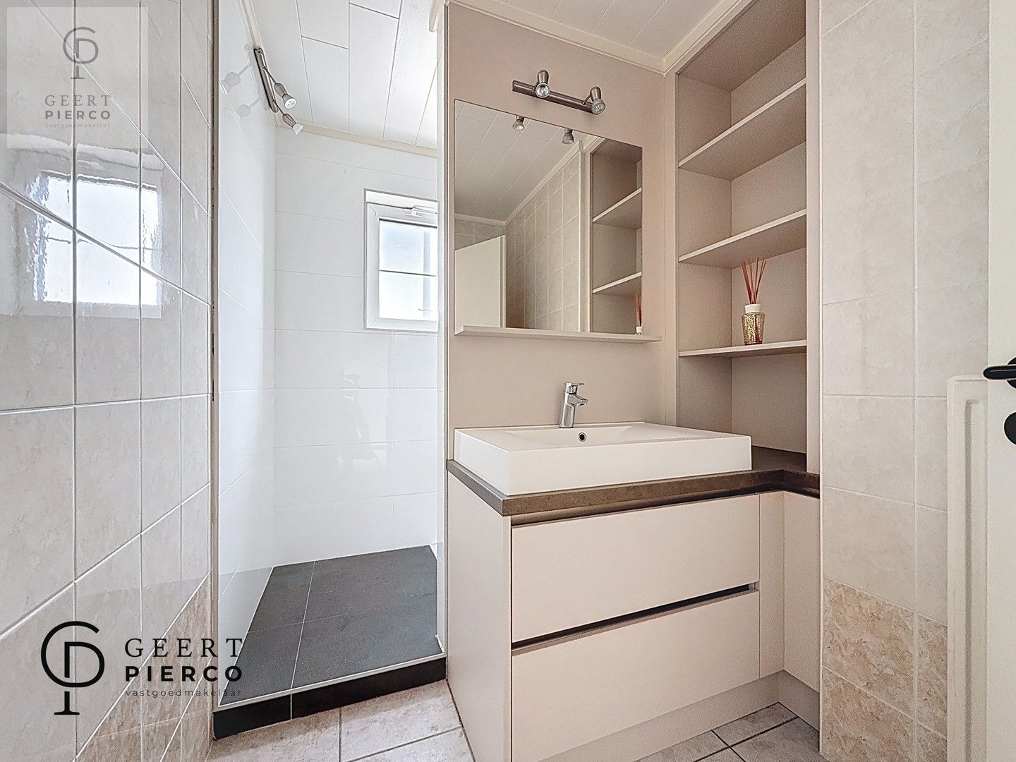 Ruim appartement te Landen foto 7