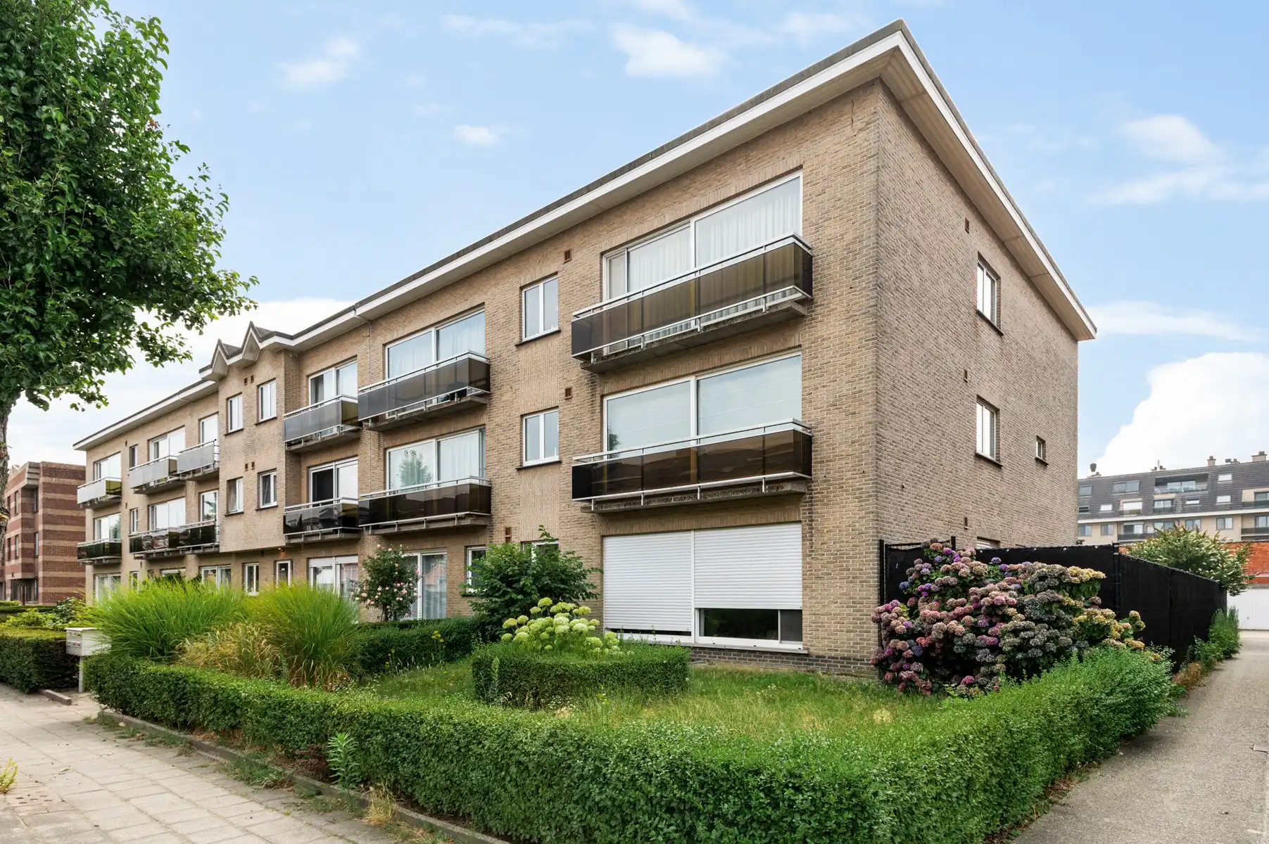 Lichtrijk appartement met garage op uitstekende ligging foto 18
