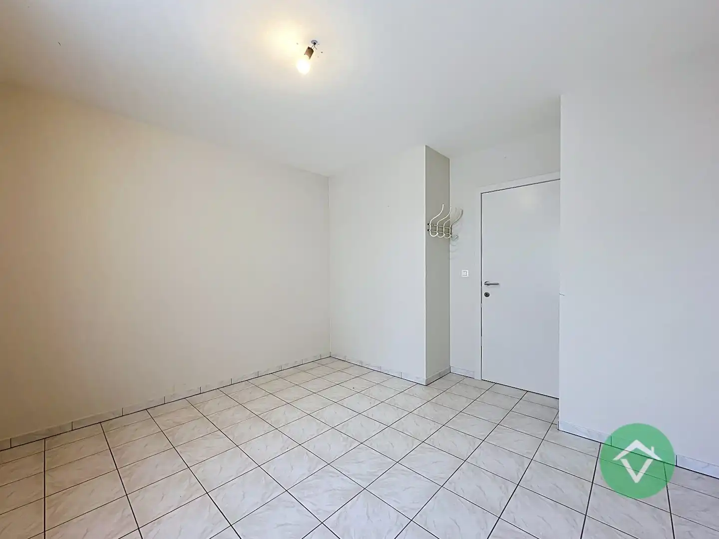 Gelijkvloers appartement met 2 slaapkamers in hartje Koekelare foto 13