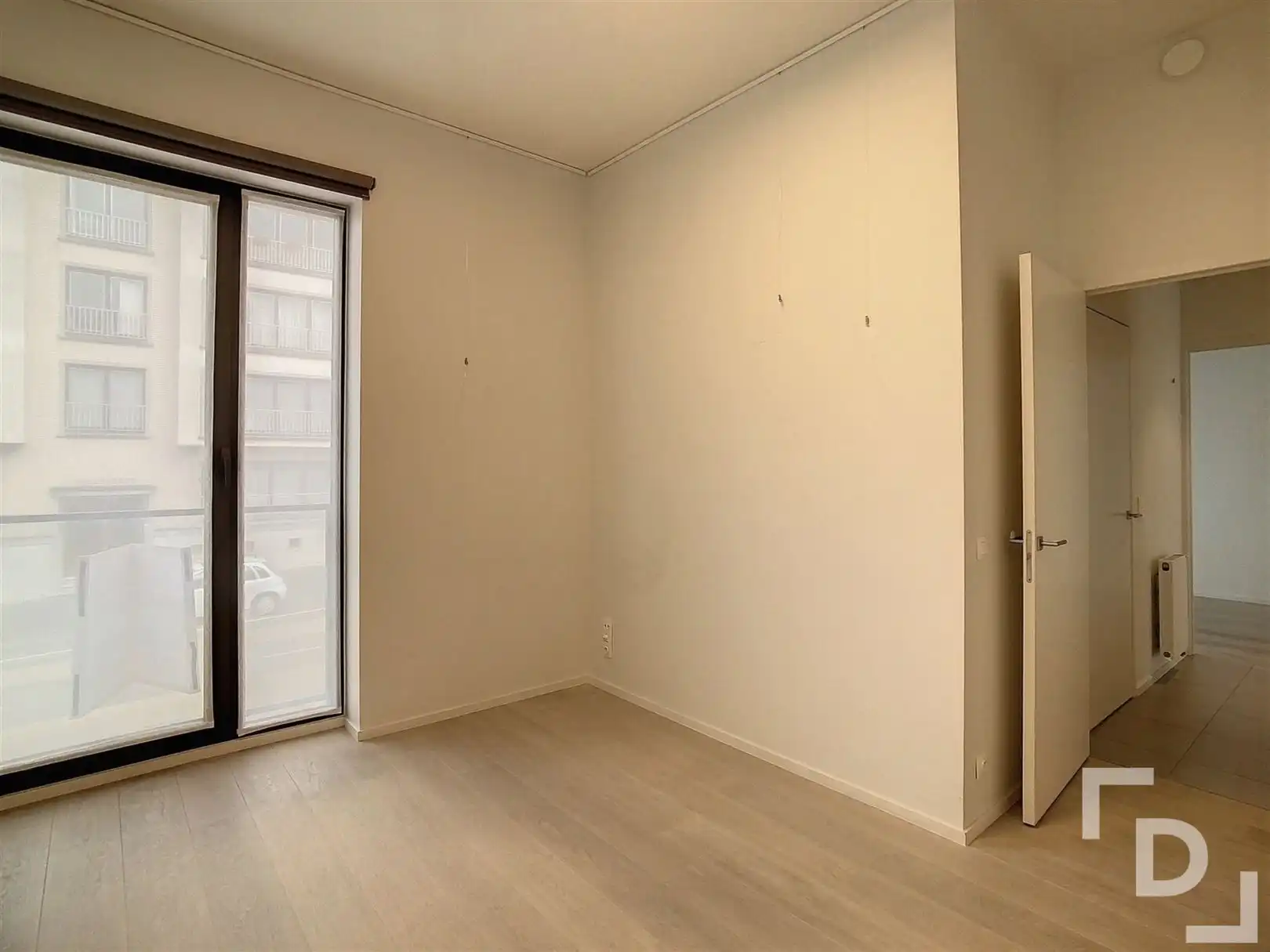 Energiezuining appartement met tuin en parkeerplaats foto 12