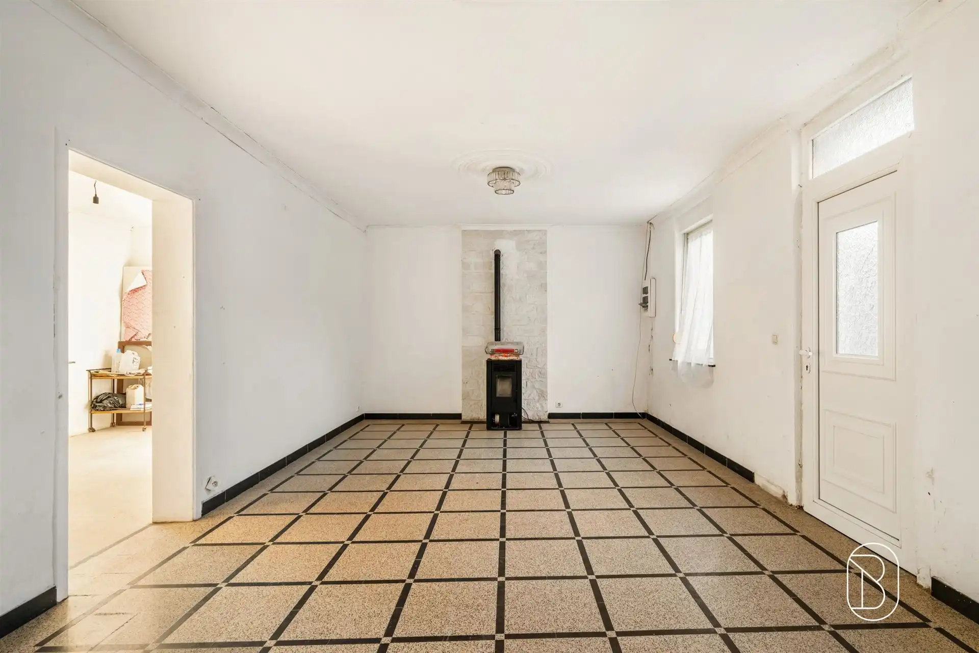 Groot te renoveren huis van 300 m² in Wiers foto 7