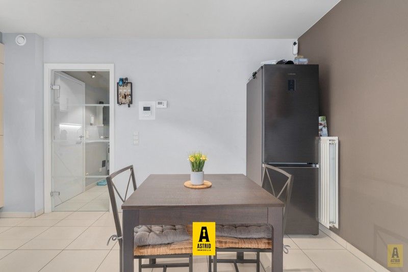 Zonnig instapklaar appartement vlakbij zee! foto 8