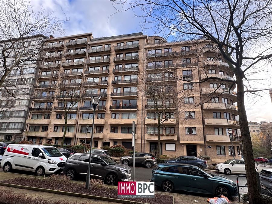 Ruim en modern appartement met terras foto 24