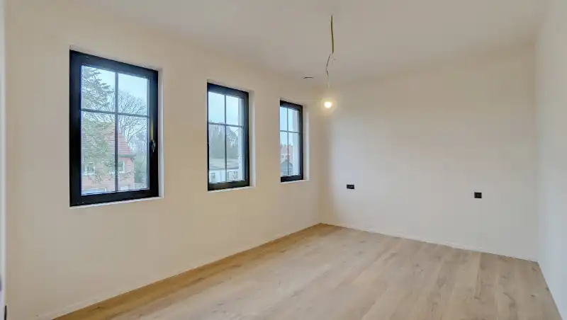 Ruime luxe nieuwbouwvilla van 368m² op 6 are 36 ca foto 14
