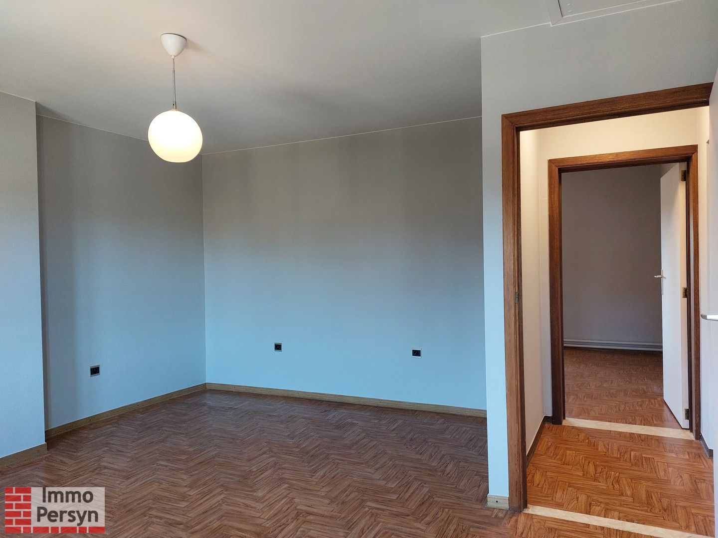 Rustig gelegen woning met loods foto 16