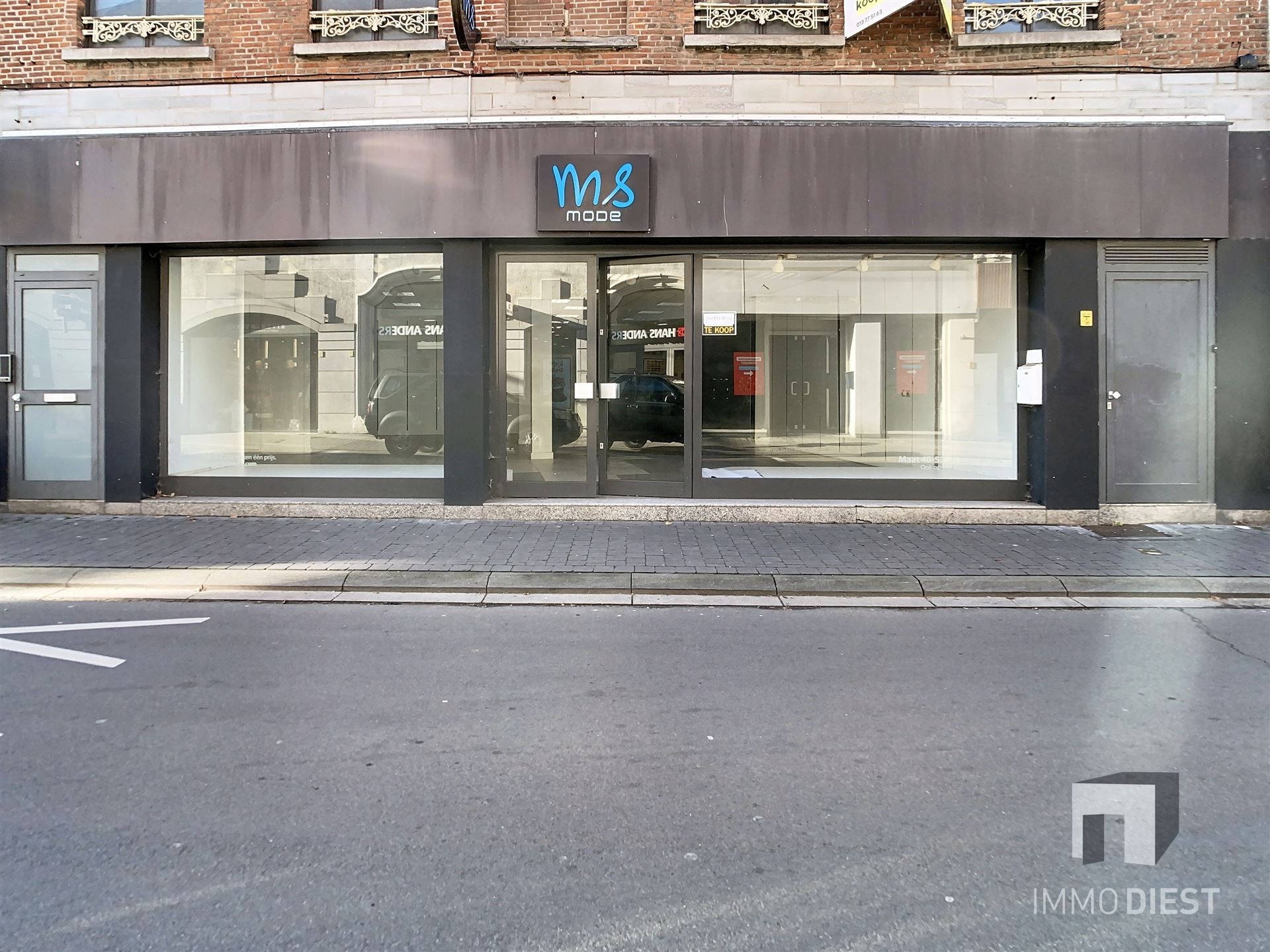 Handelspand met woonst – werken én wonen onder één dak voor slechts € 295.000 foto 2