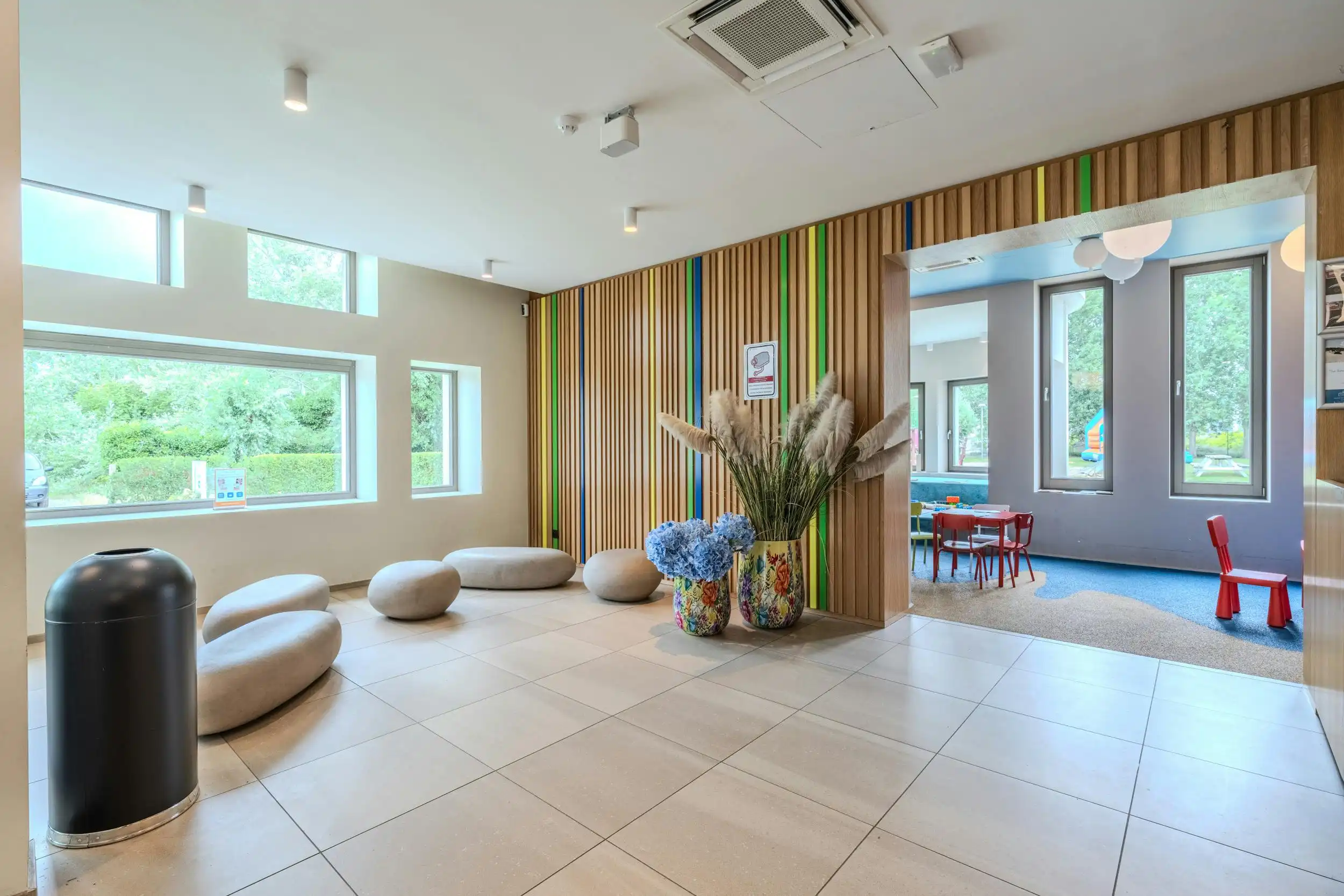 Instapklare studio te koop op een rustig domein te Westende! foto 24