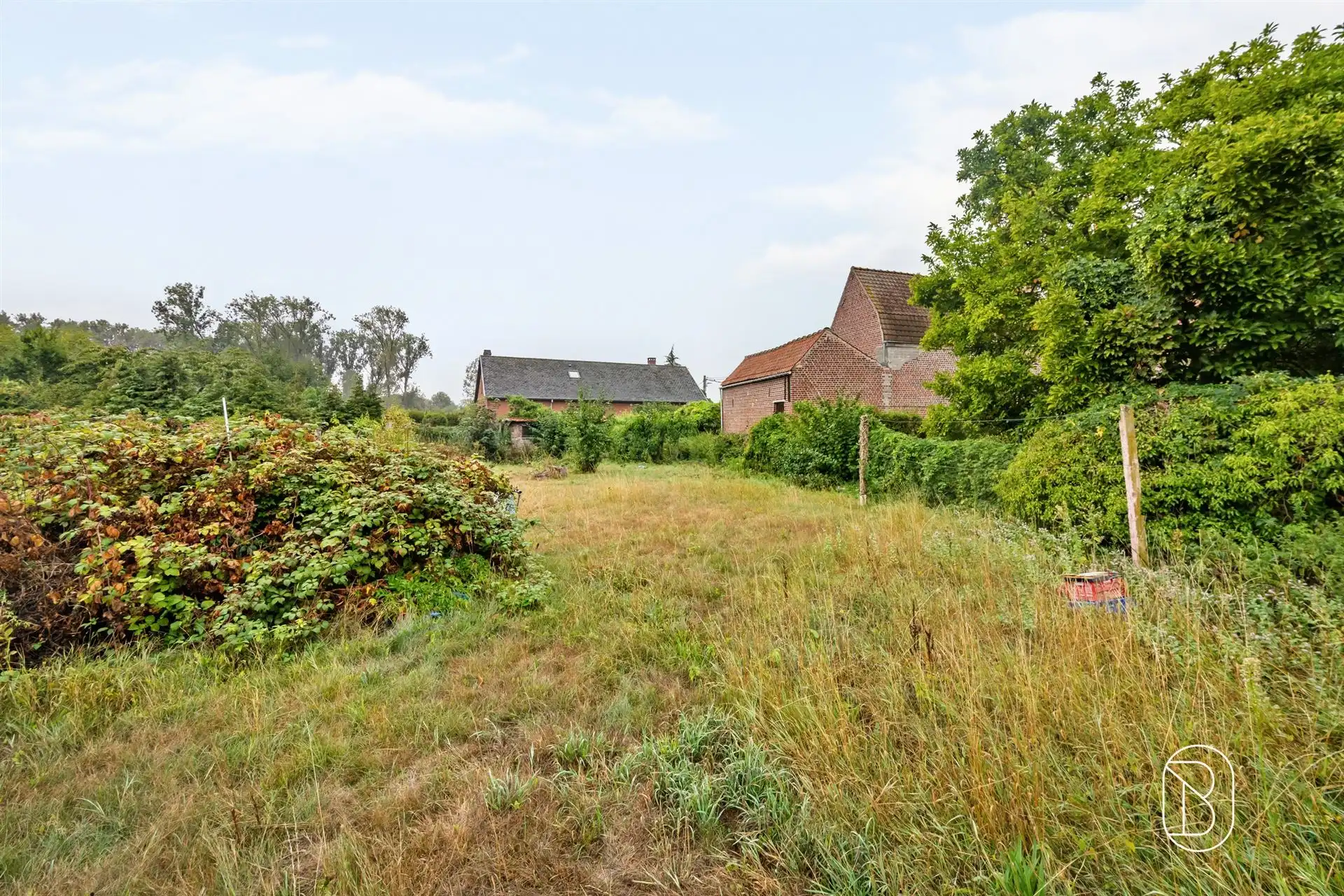 Te renoveren vrijstaand huis in Kain Tombe foto {{pictureIndex}}