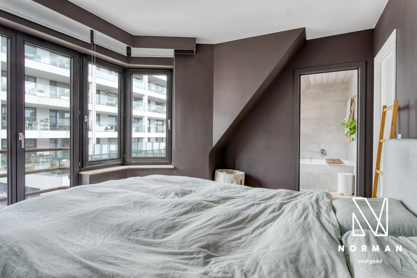 Modern duplex appartement op toplocatie in Waregem! foto 10