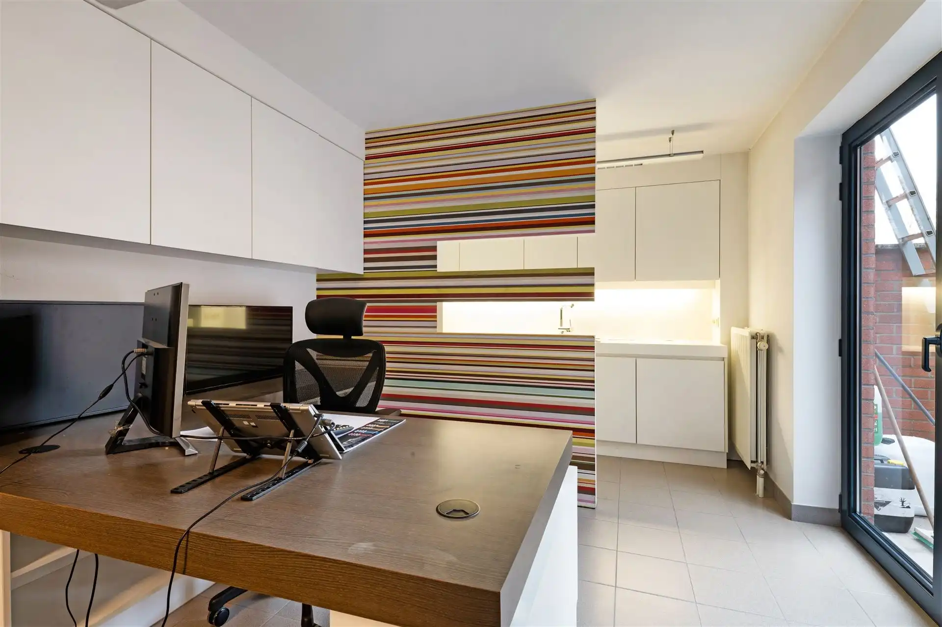 Kantoorruimte nabij het centrum en station van Oudenaarde! foto 3