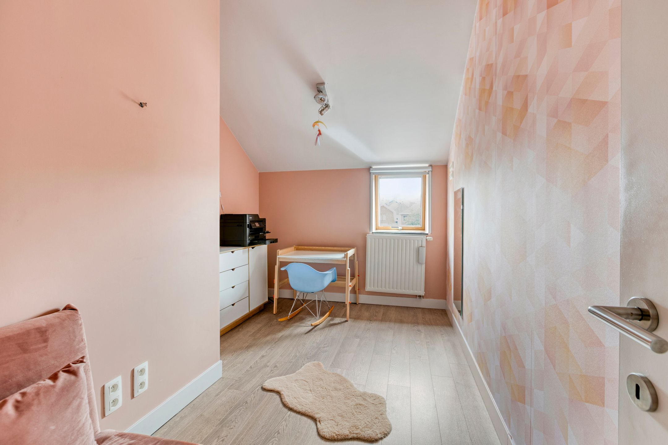 Gerenoveerde herenwoning met garage foto 20