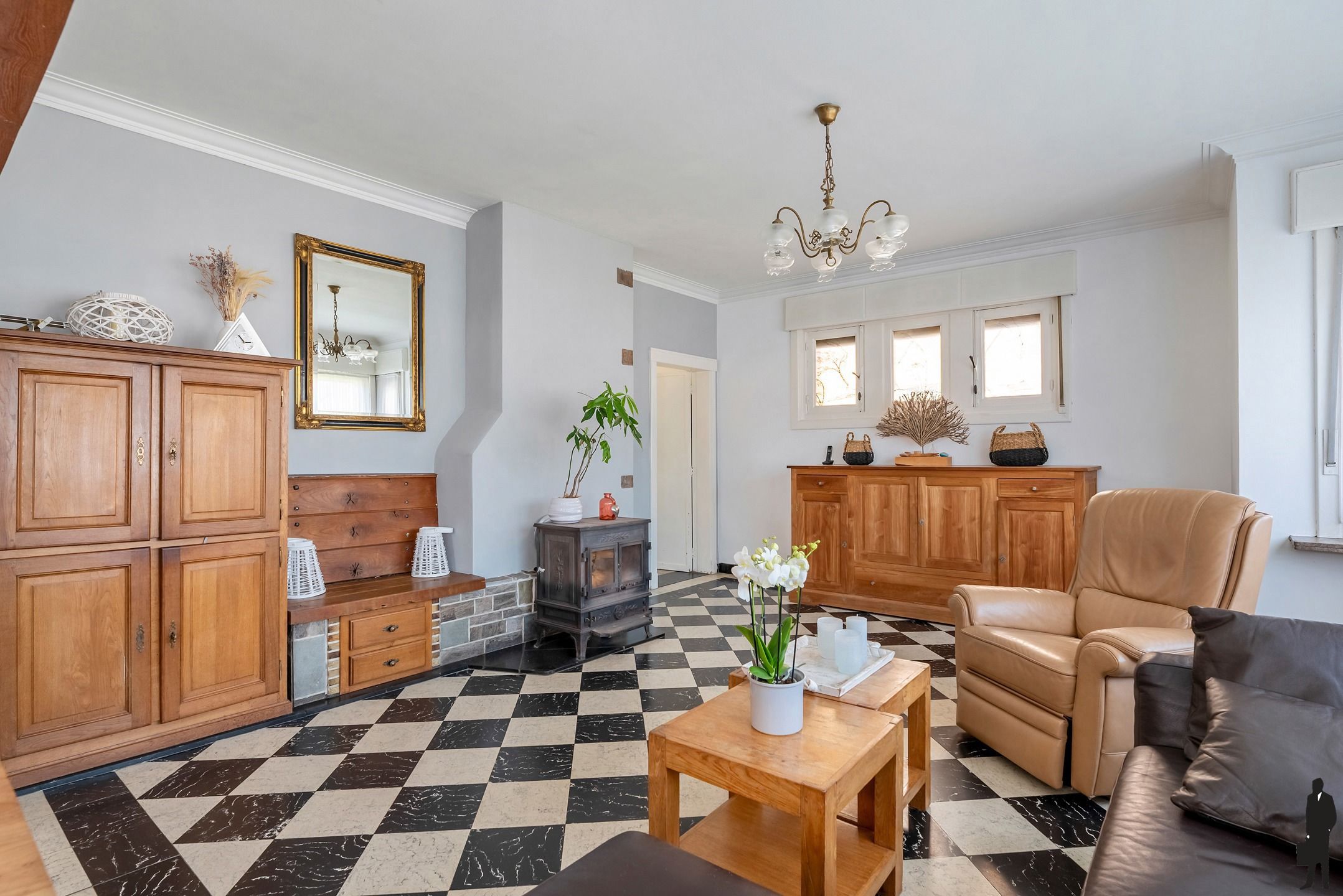 Karakteristieke woning met 5 slpk. en westtuin op 799m² foto 6