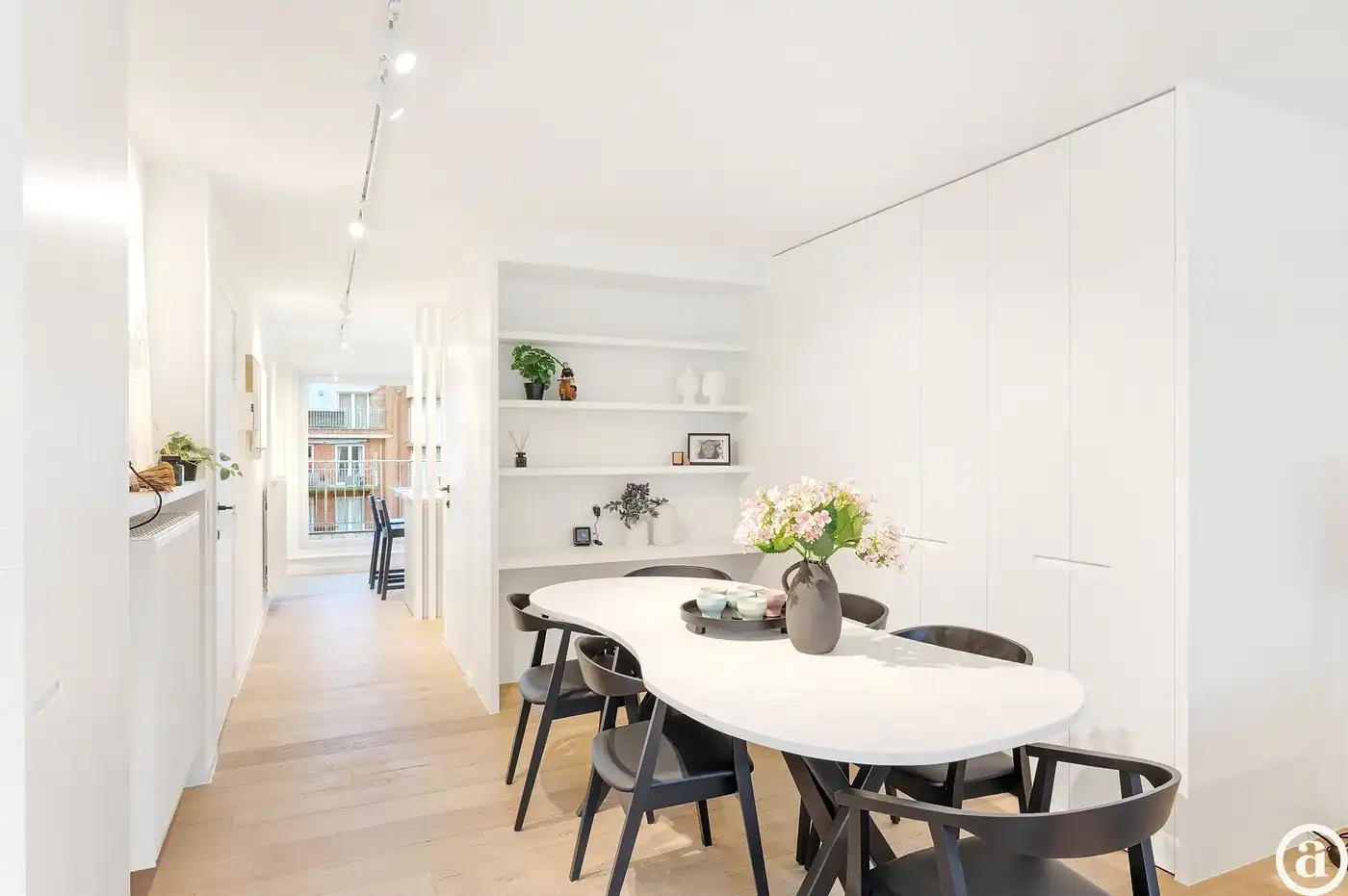 Instapklaar duplex-appartement (3 slpk) met zonneterrassen   foto 8