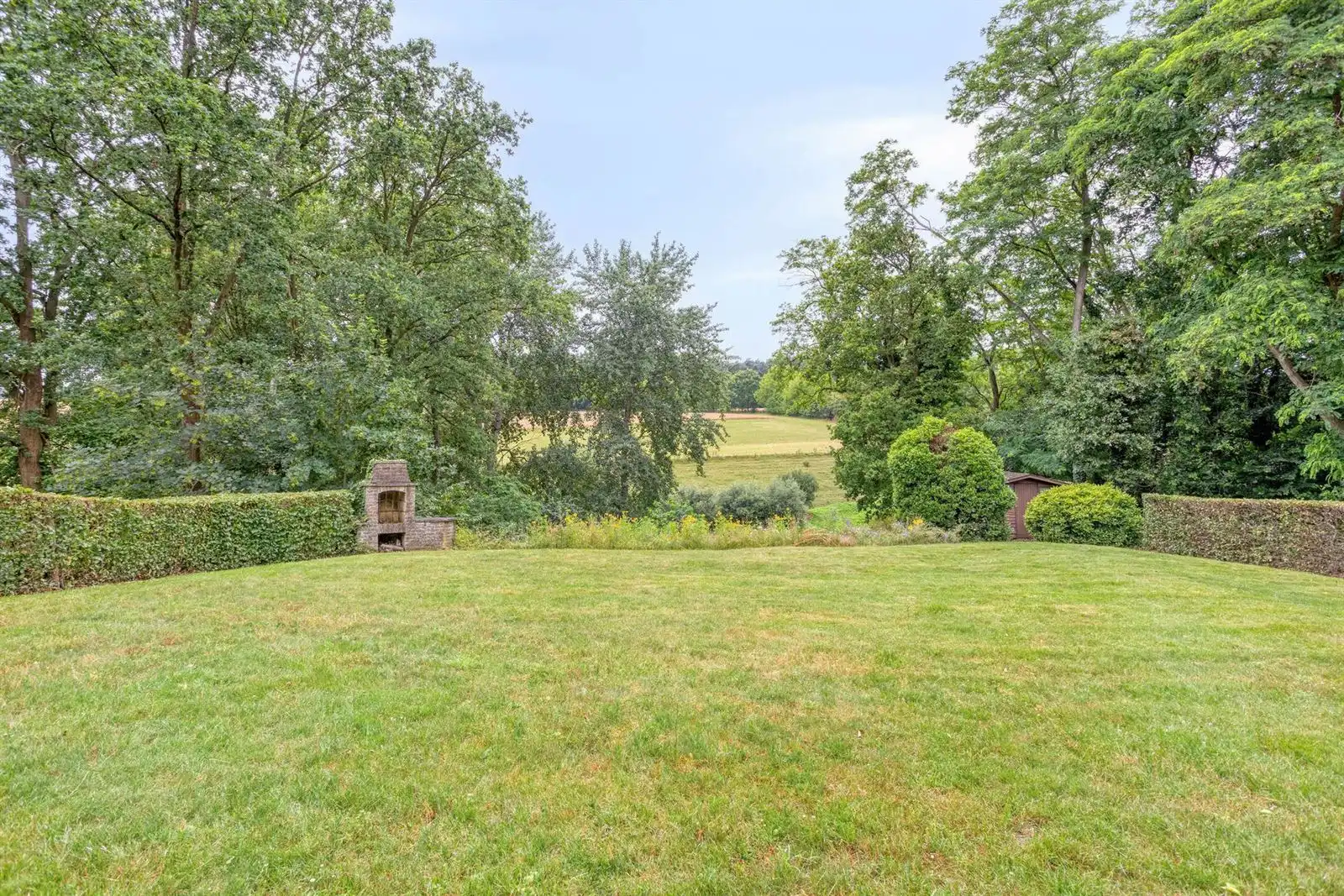 Villa met 3 slpks op een terrein van 13a93ca met een prachtig uitzicht foto 2