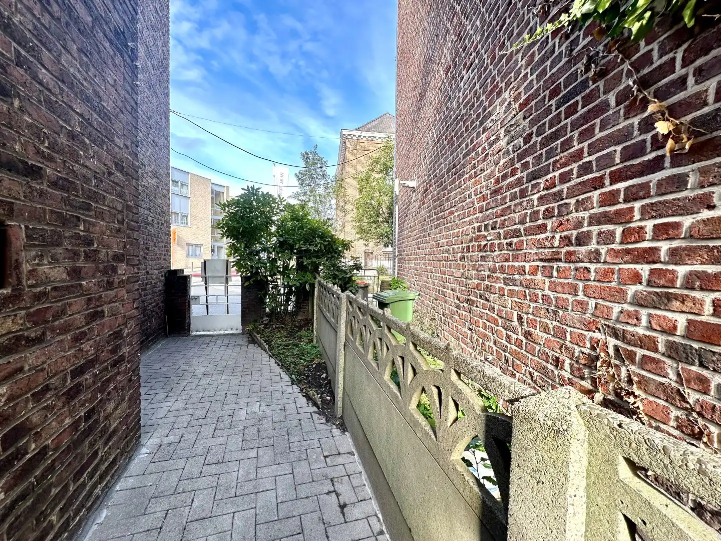Woning met 2 ruime slaapkamers in het centrum van Bilzen. foto 19