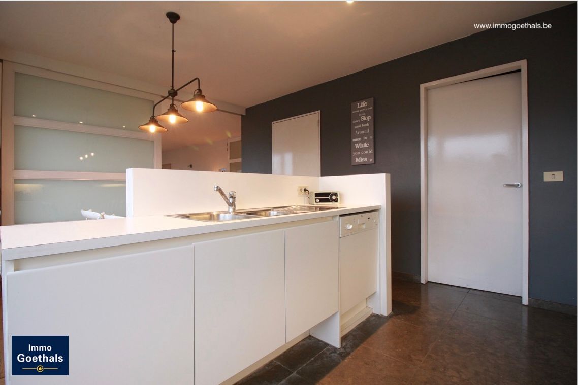 Luxe Appartement in centrum Waregem. foto 9