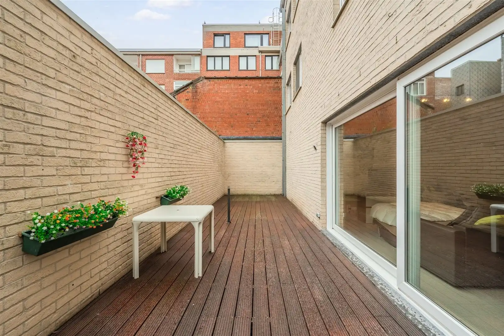 1 slaapkamer appartement in recent gebouw foto 18