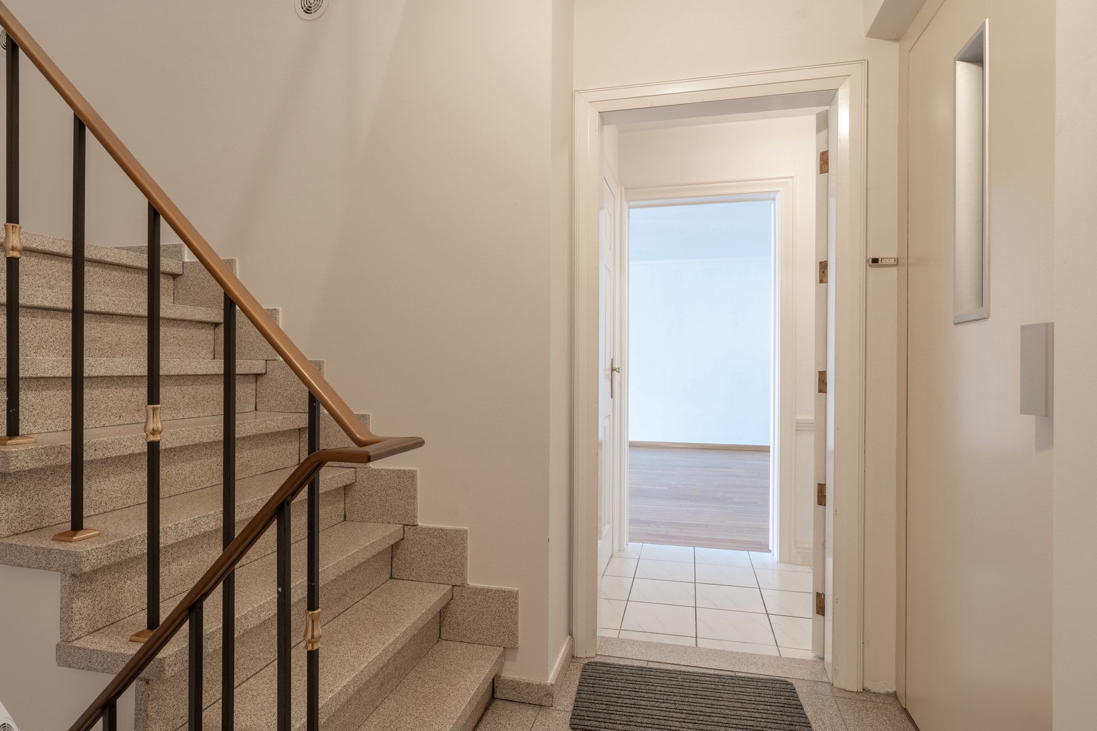 Gunstig gelegen 2 slpk appartement met garage te Turnhout foto 17