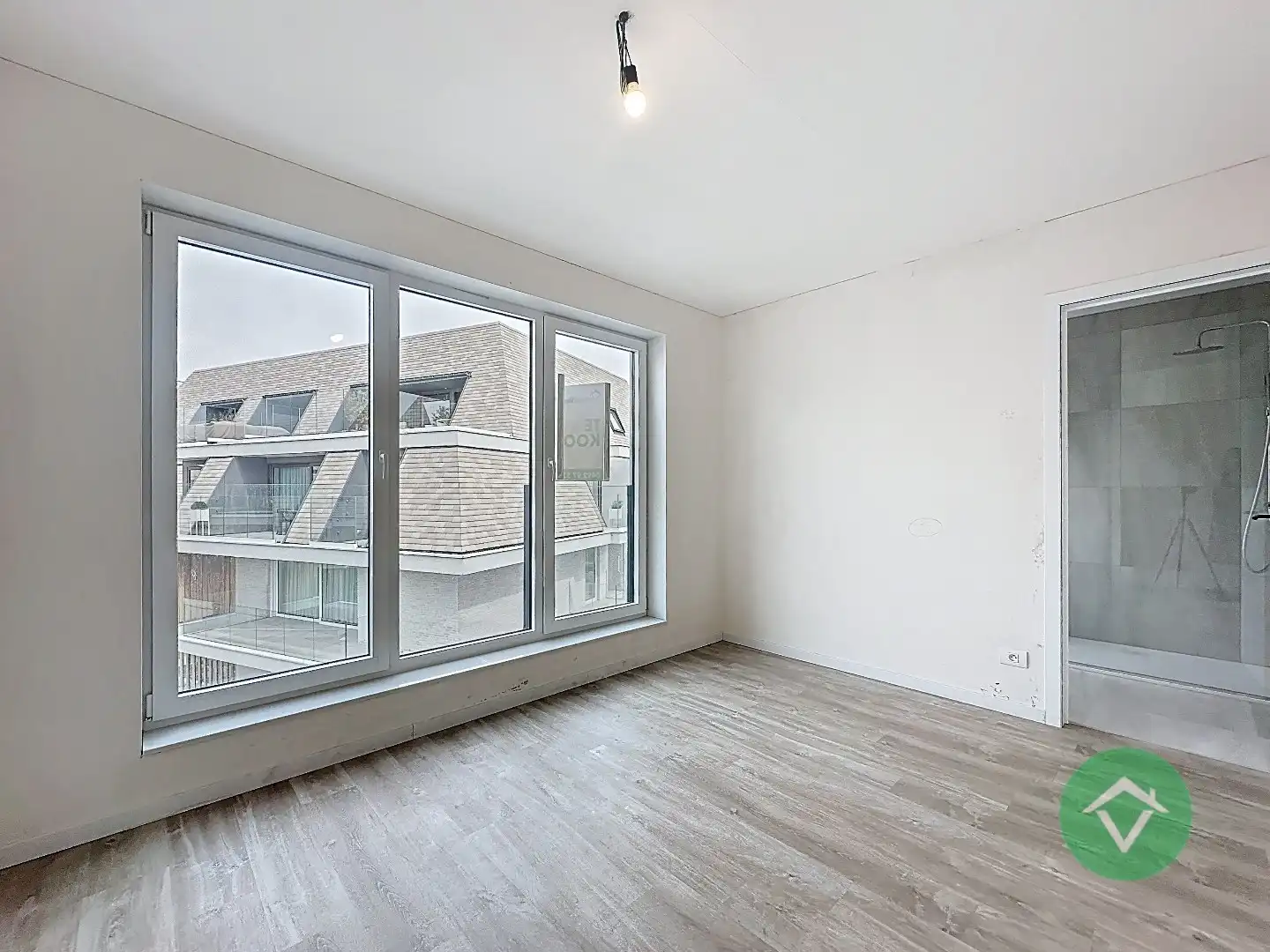 Topper aan de kust: duplex appartement met doorlopend zonneterras foto 12