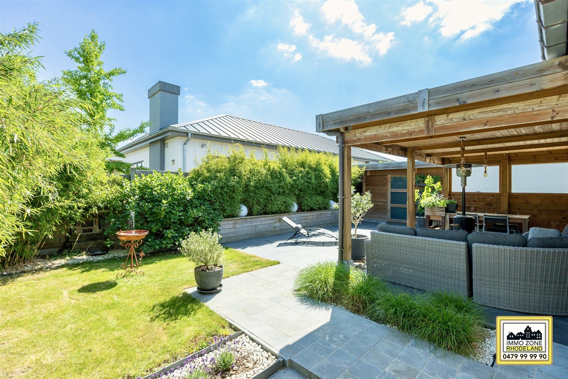 Prachtige bungalow met 3 slpks, garage en tuin foto 24