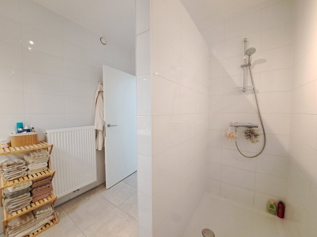 Mooi appartement op de 2de verdieping te Genk foto 12
