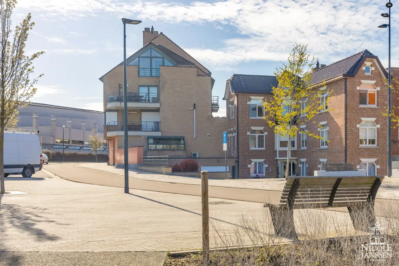 Zeer centraal gelegen en ruim ingedeeld duplex-appartement met mooi terras en garage foto 27