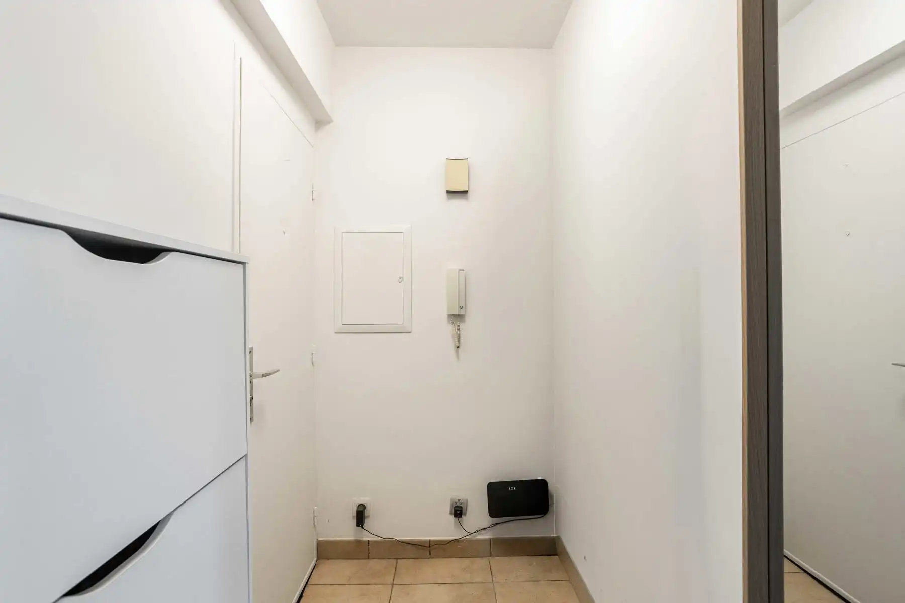 Instapklaar appartement met terras en prachtig uitzicht! foto 10