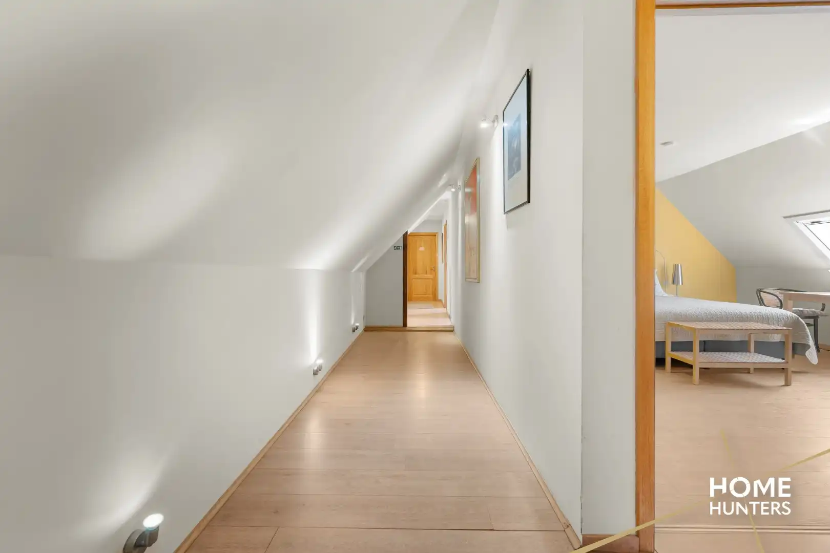 Instapklare exclusieve eigendom met historisch bijgebouw en hoogwaardige afwerking in een oase van rust en ruimte foto 15