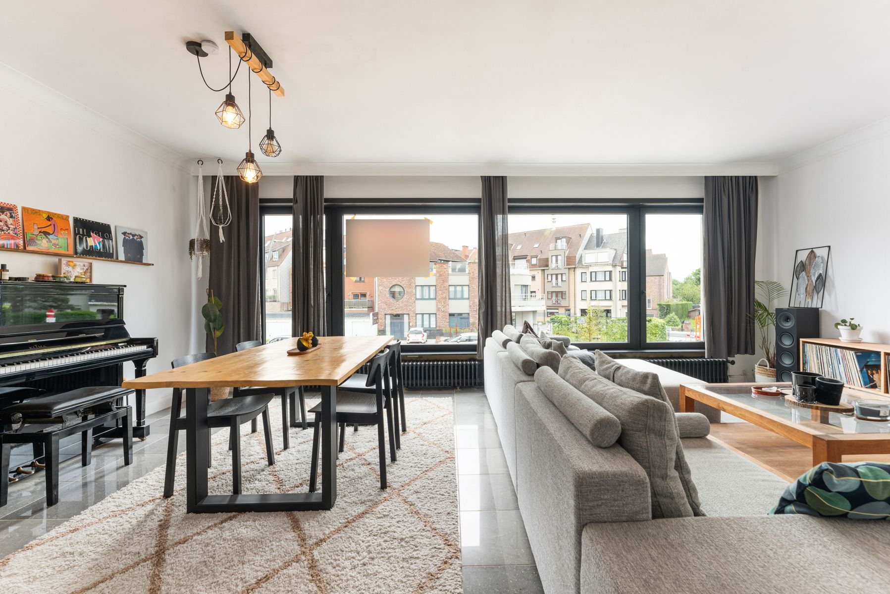 Vernieuwde woning in hartje Koksijde foto 2