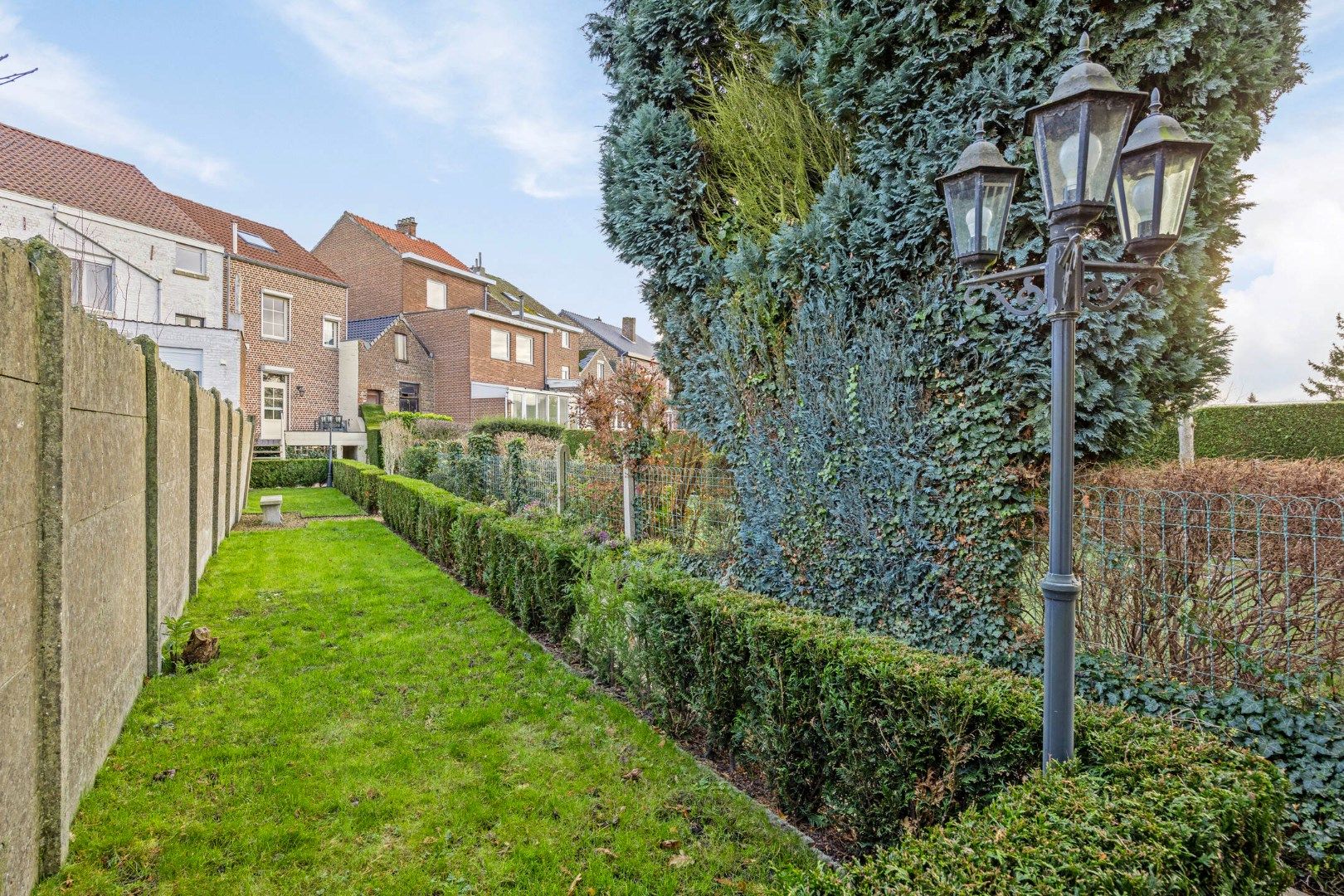 Instapklare woning met achtergelegen carport aan stadscentrum Tongeren foto 30